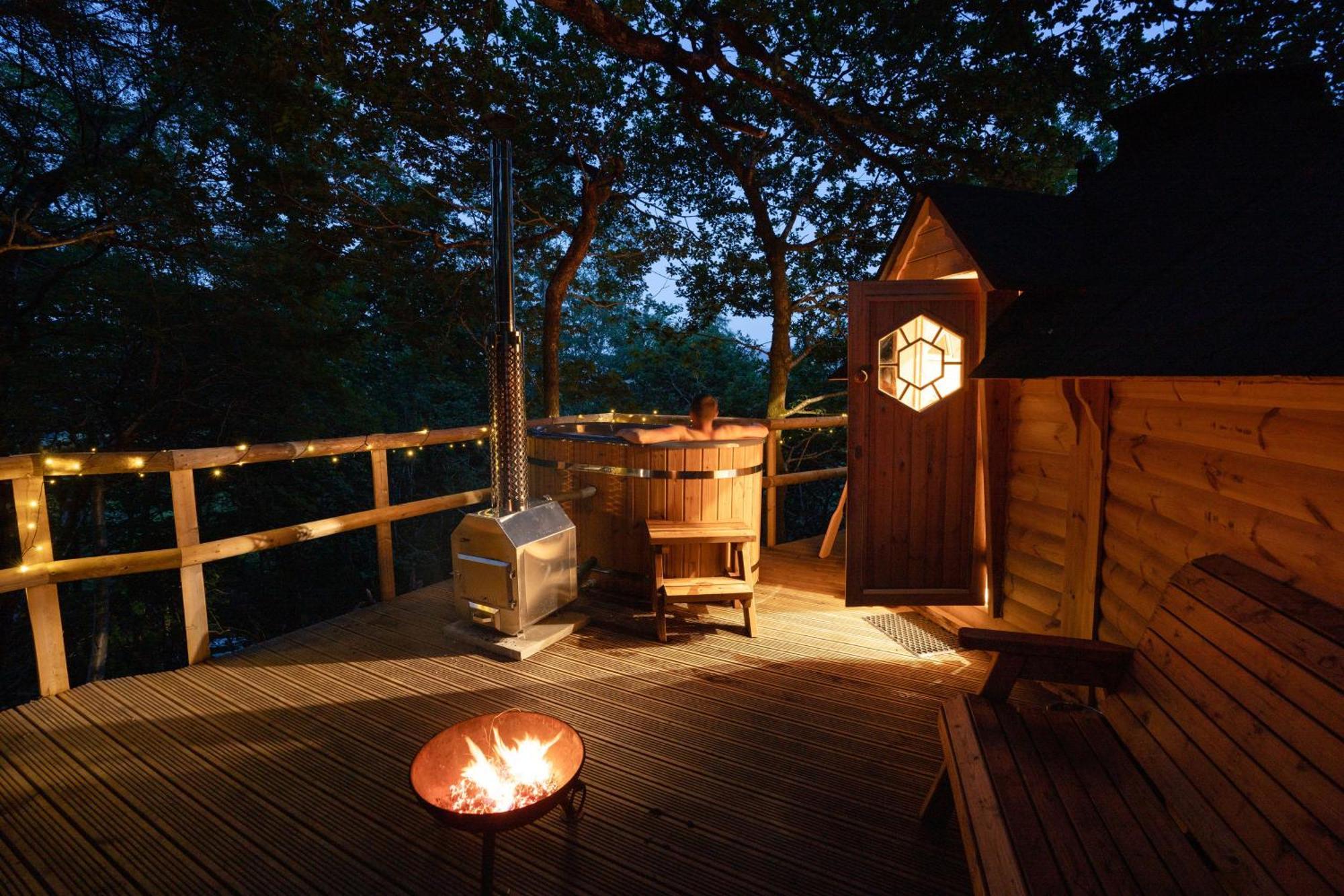 Chestnut Tree House With Hot Tub & Sauna Barmouth Ngoại thất bức ảnh