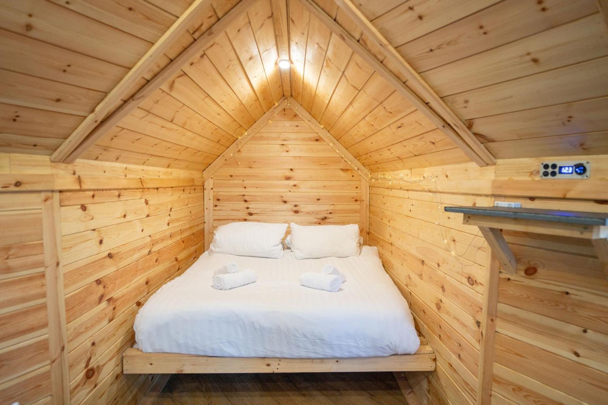 Chestnut Tree House With Hot Tub & Sauna Barmouth Ngoại thất bức ảnh