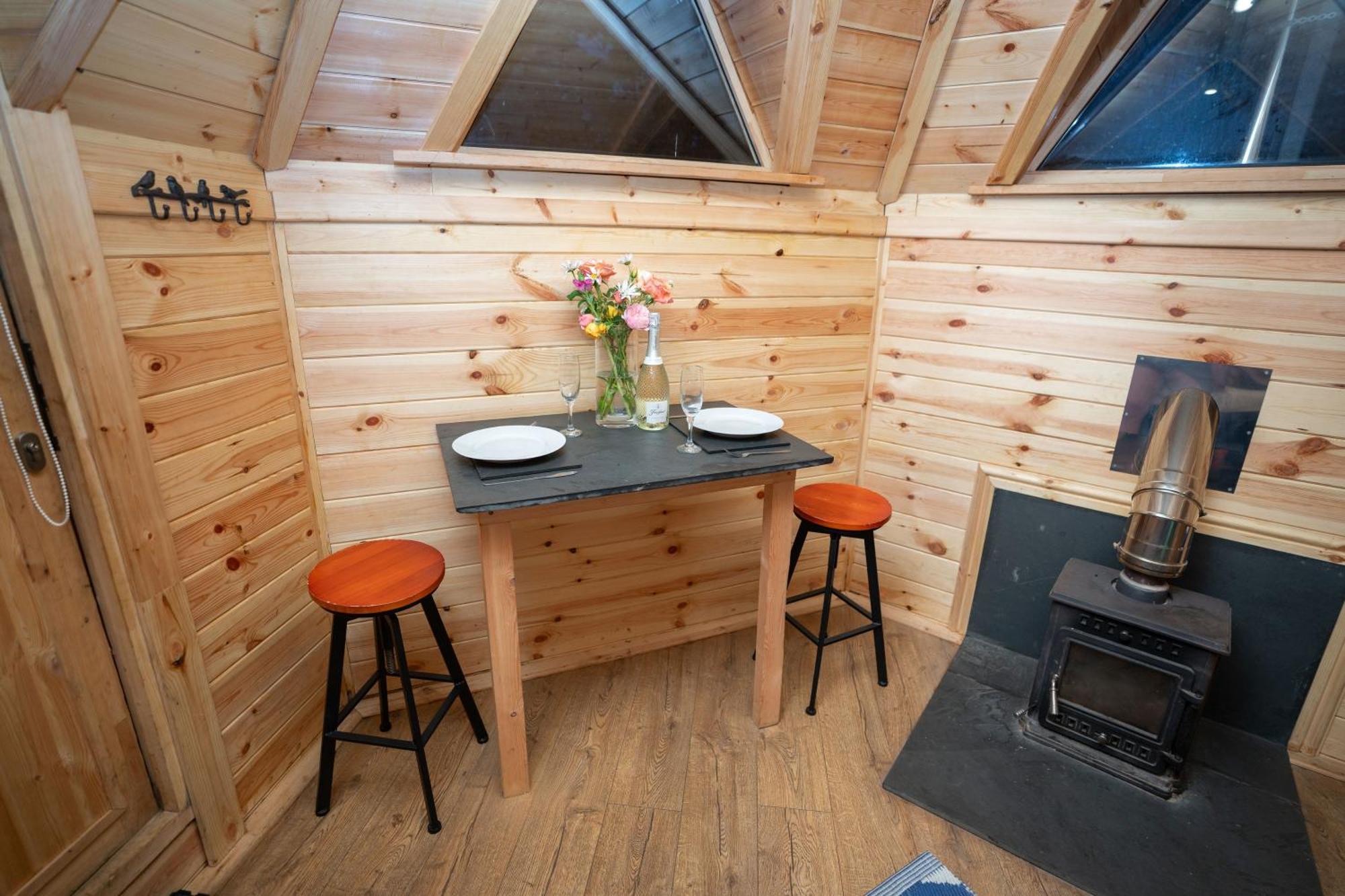 Chestnut Tree House With Hot Tub & Sauna Barmouth Ngoại thất bức ảnh